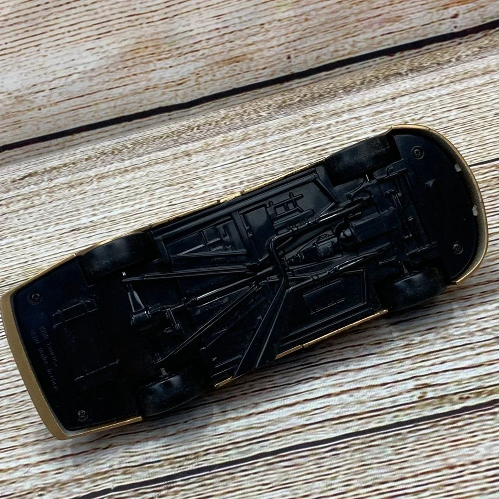1948-1998 NASCAR 1:24 50th Anniversary Gold Racing Car Diecast Toy‎ Vehicle